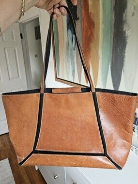 Vintage Lord & Taylor Genuine Leather Handbag - Made In Italy